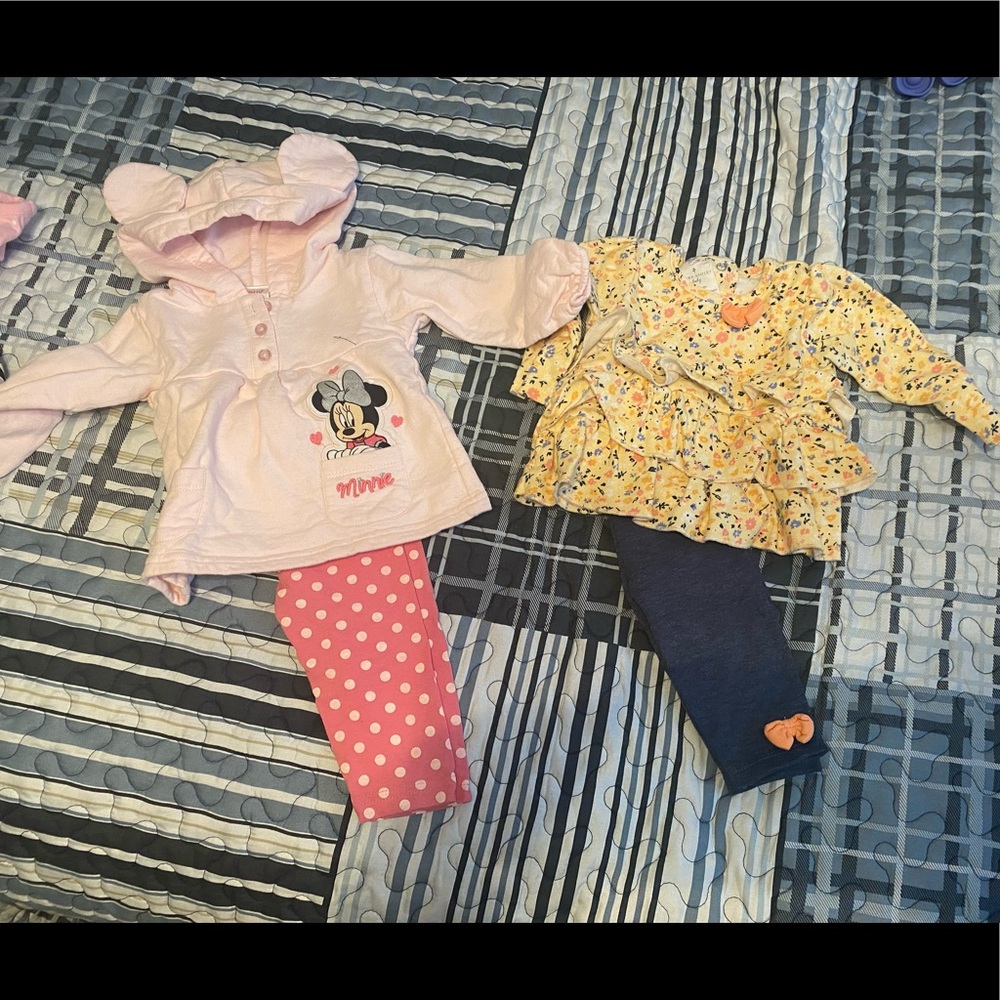 2 Baby Girl outfits 3/6m